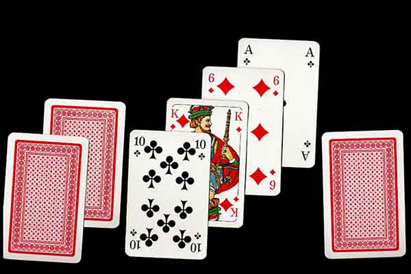 les règles du poker stud à 7 cartes