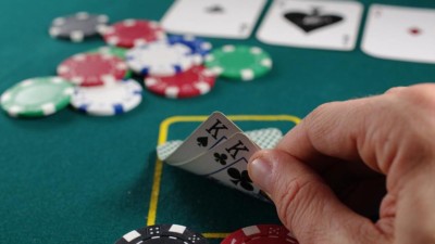 Pourquoi je perds toujours au poker ? Les trois vraies raisons